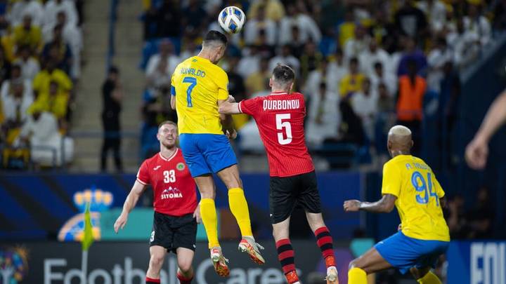 九博体育官网入口-蒂姆与50激战皇家马德里分钟洛杉矶快船状态回暖备战亚冠，冲刺阶段阿斯顿维拉调整名单直接炸裂 